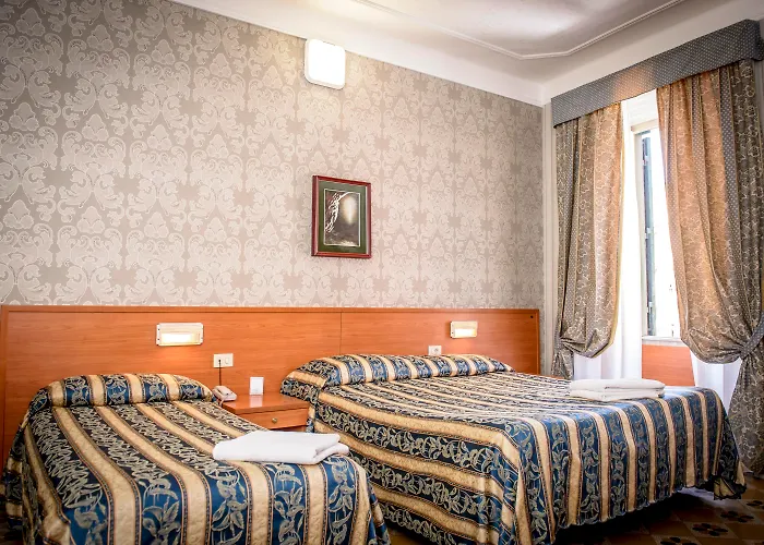 Hotel Emmaus 3*