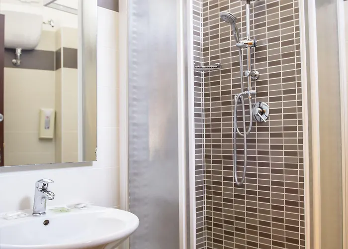 Otel Emmaus 3*