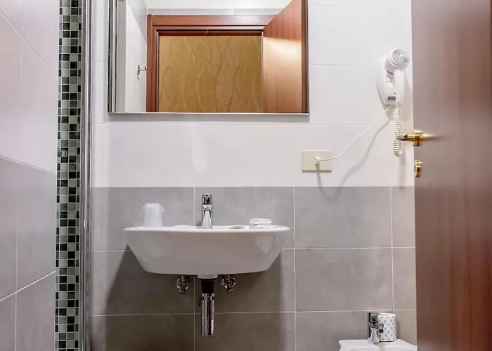 Emmaus Otel Roma